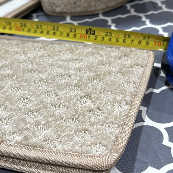 Beqhause Stair Treads 15 Pack Non Slip Stair Runner 28inX9in new in box - Picture 3 of 8